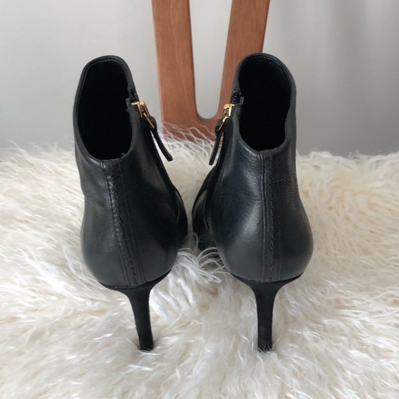 ❌SOLD❌Leather Cap Toe TORY BURCH Boots 7 EUC - Picture 4 of 6